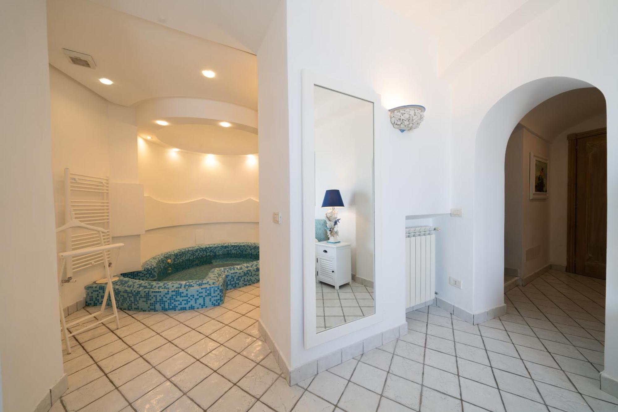Relais Bijoux Ischia Bed & Breakfast Ngoại thất bức ảnh