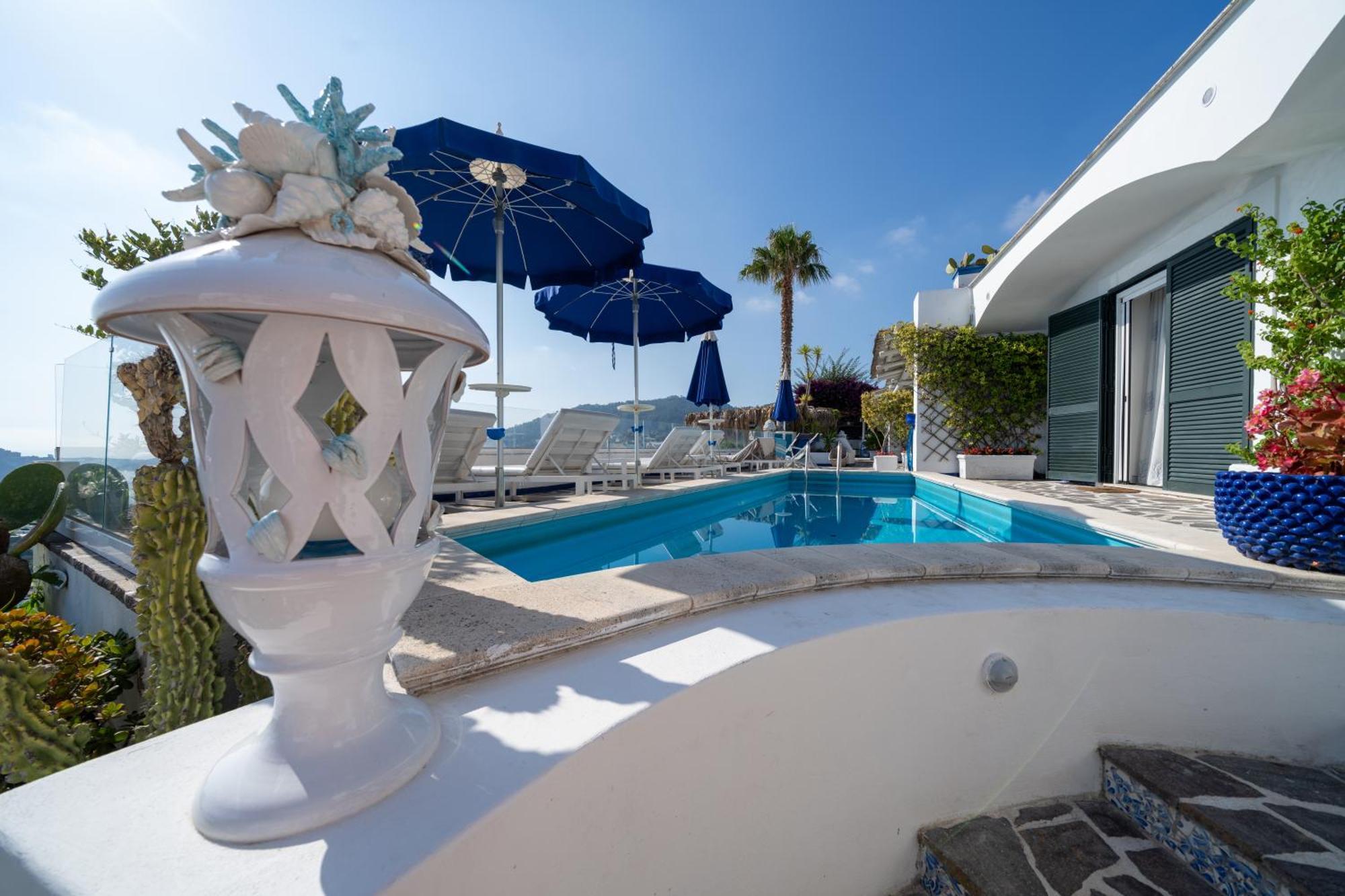 Relais Bijoux Ischia Bed & Breakfast Ngoại thất bức ảnh