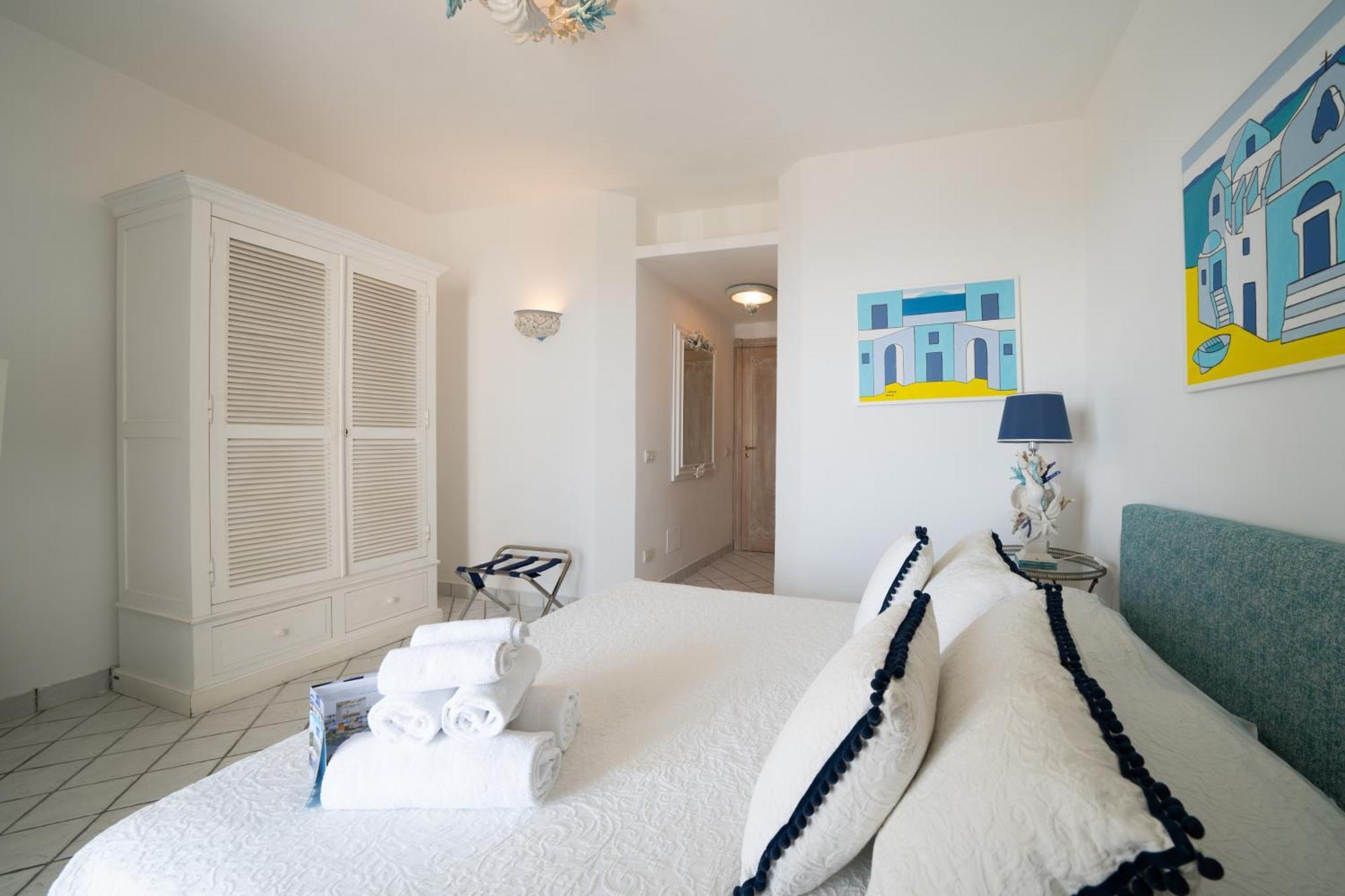 Relais Bijoux Ischia Bed & Breakfast Ngoại thất bức ảnh