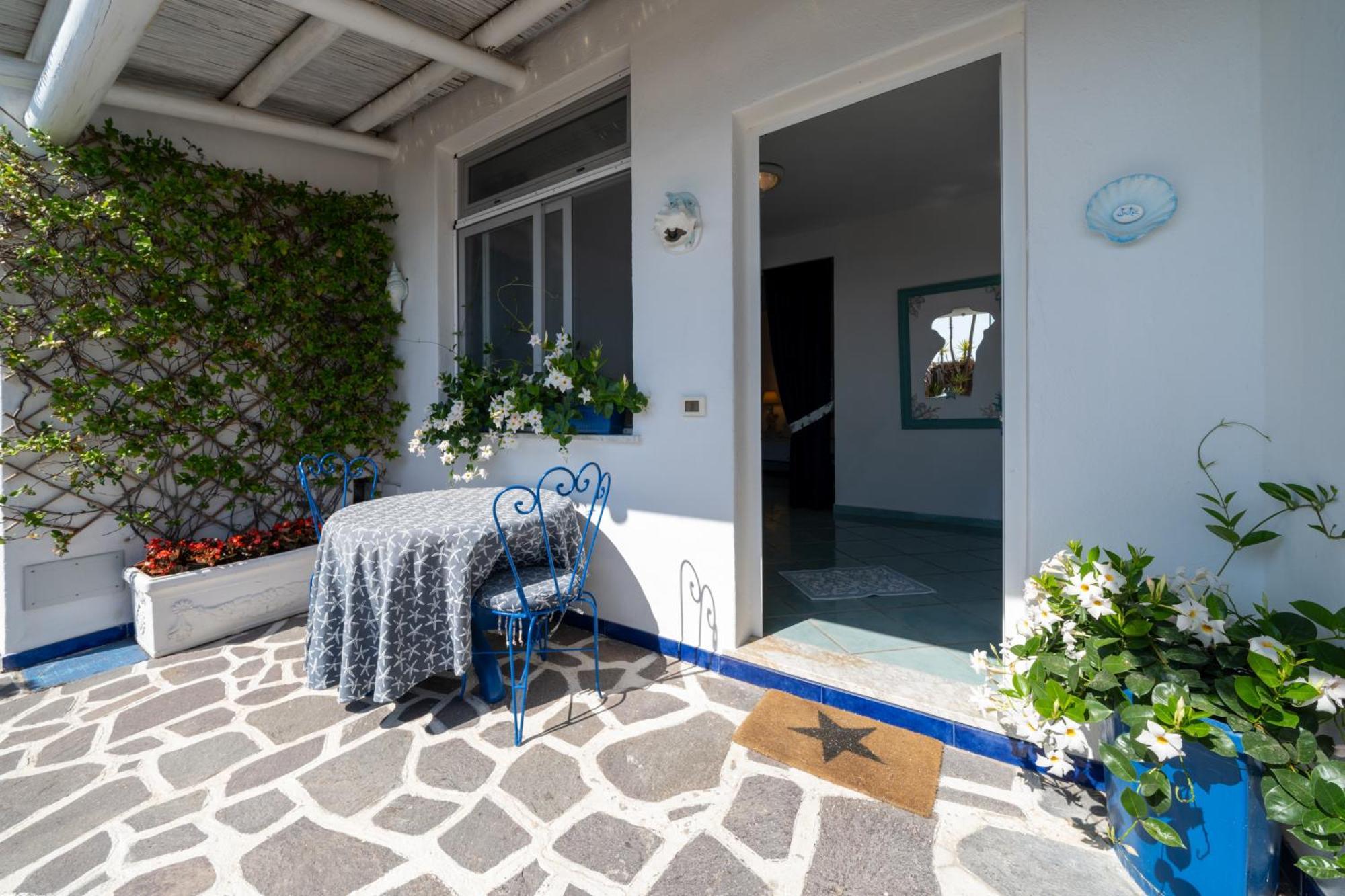 Relais Bijoux Ischia Bed & Breakfast Ngoại thất bức ảnh