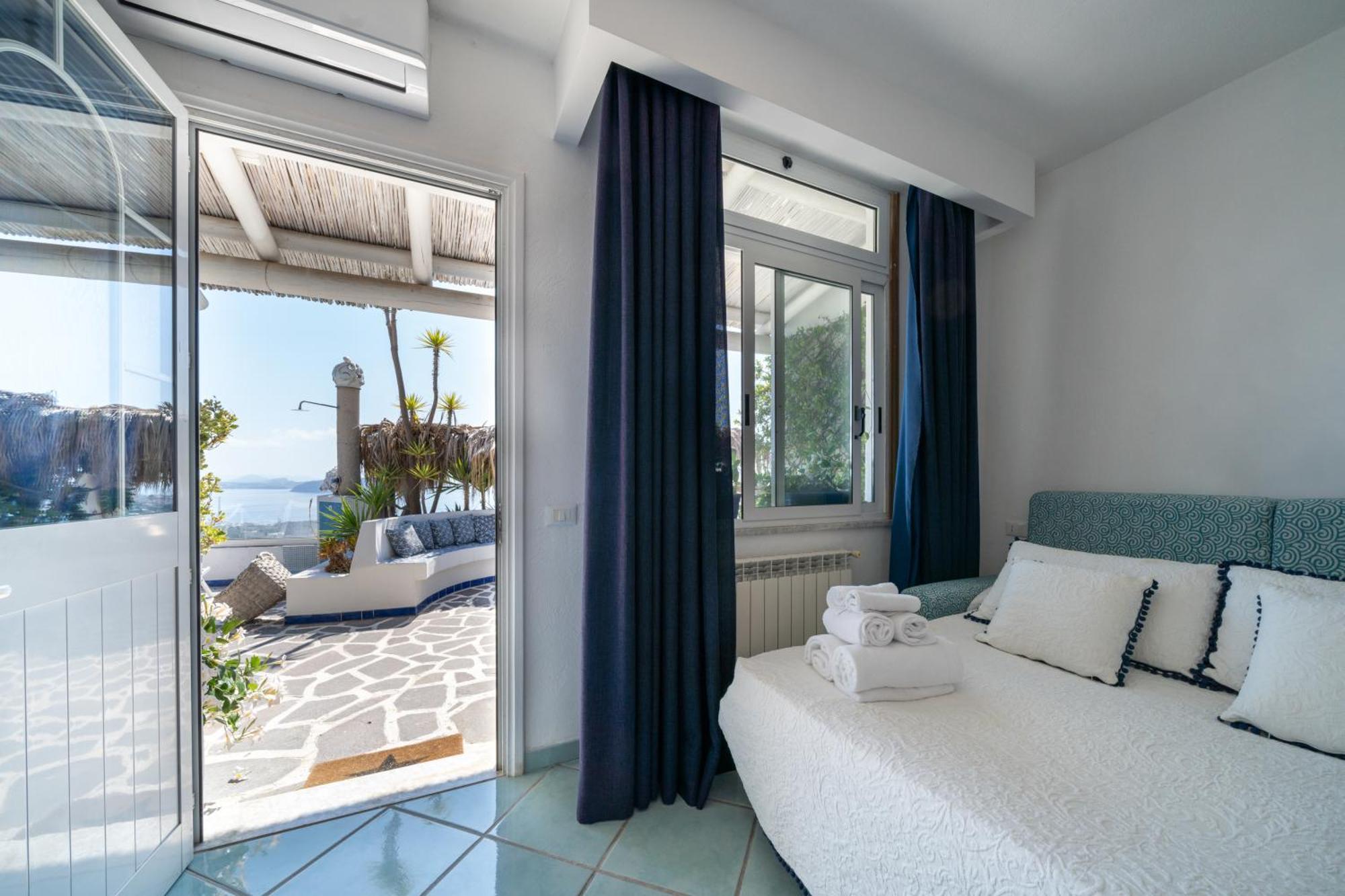 Relais Bijoux Ischia Bed & Breakfast Ngoại thất bức ảnh
